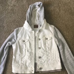 American Eagle Jean Jacket
